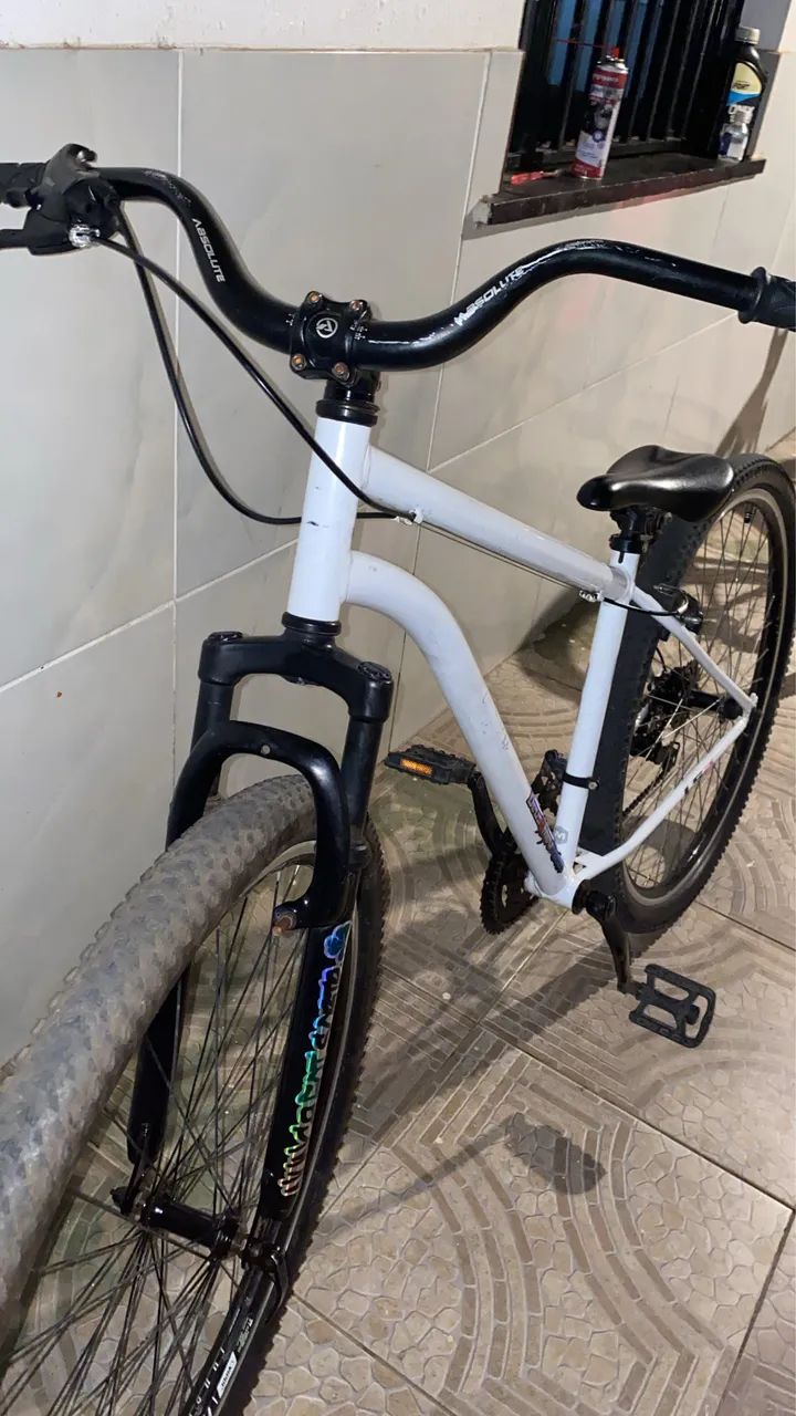 Vende-se Bicicleta aro 29 Caloi velox.  - Foto 3