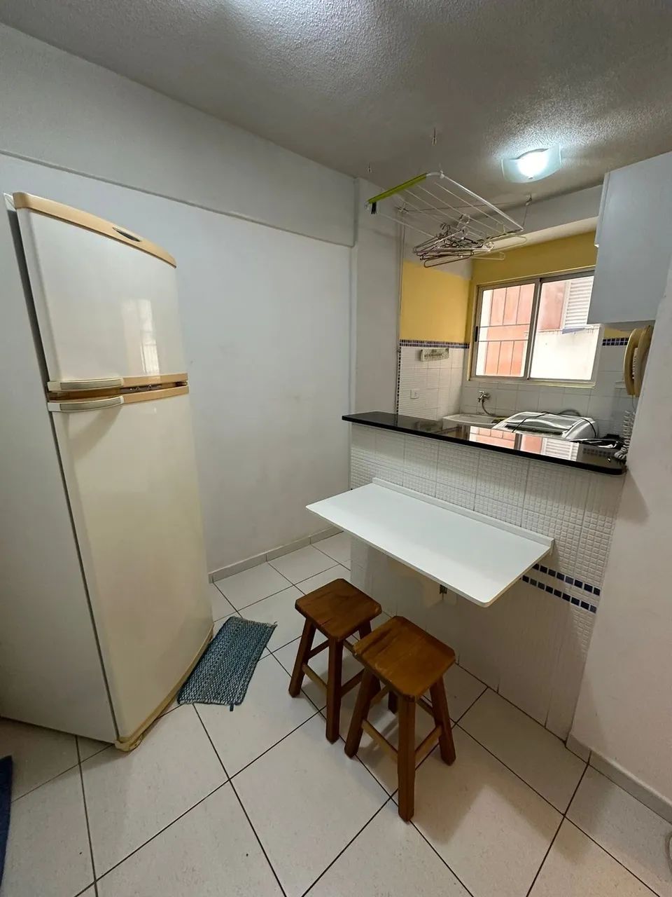 Locação - Kitnet na Zona 07 em Maringá! - Foto 4