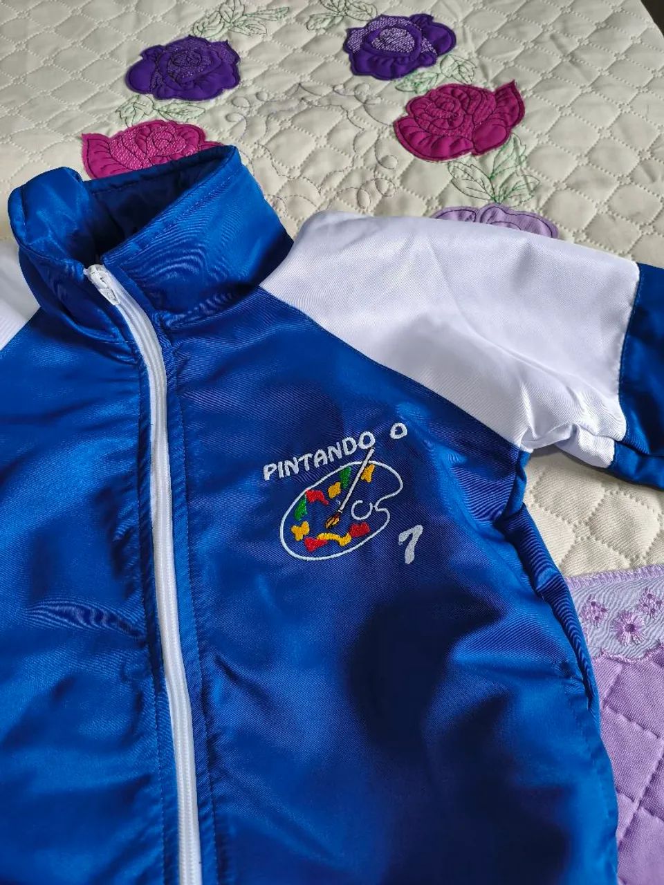 Uniformes Pintando o 7  - Foto 4