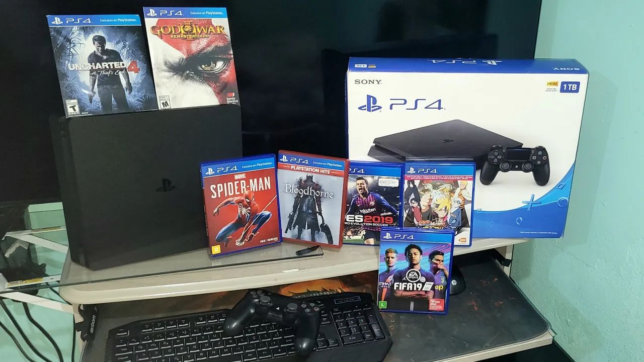 Vendo ps4 7 jogos mais controle