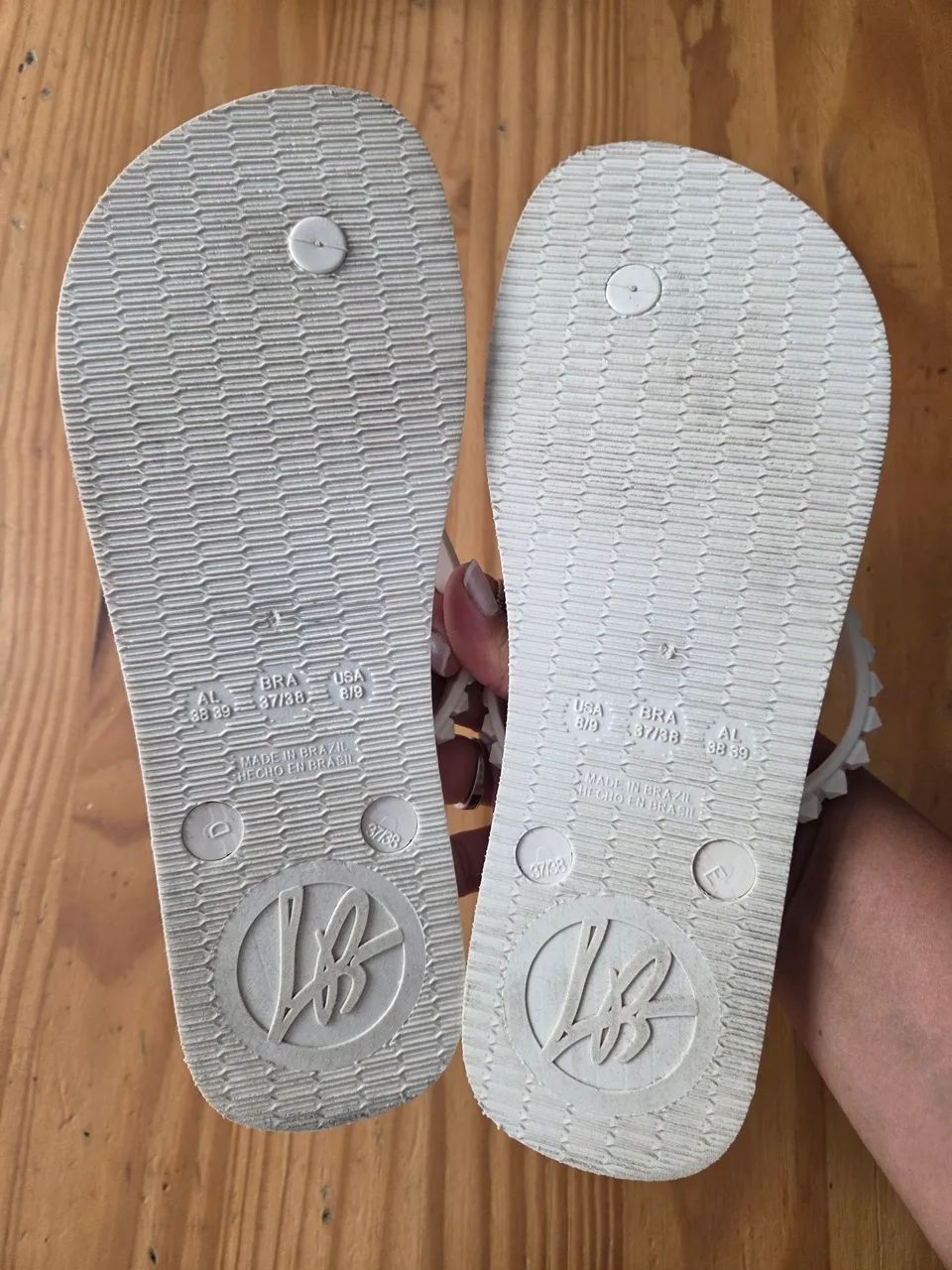 Chinelo Luiza Barcelos Branco 37/38 - Foto 2