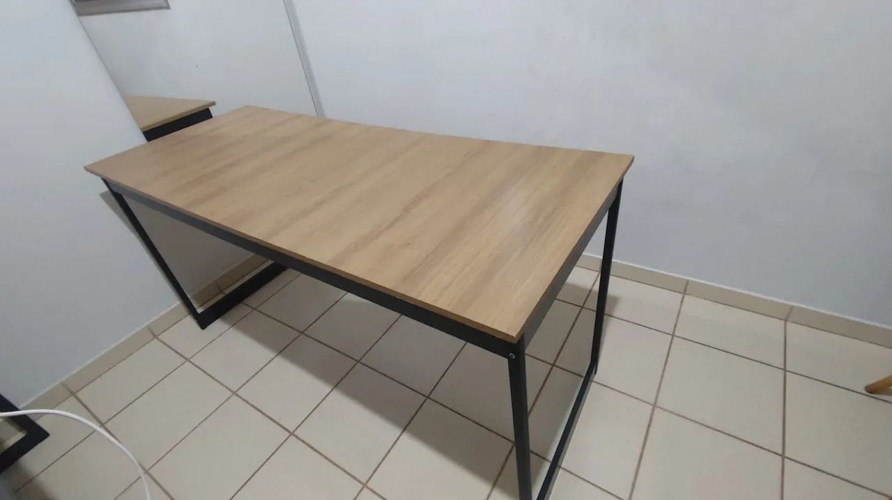 Mesa industrial para escritório - Foto 2