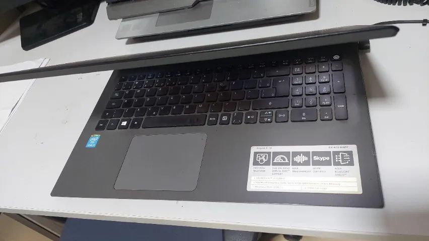 Notebook Acer Aspire E15 Core i5 8GB RAM SSD 120GB - Foto 6