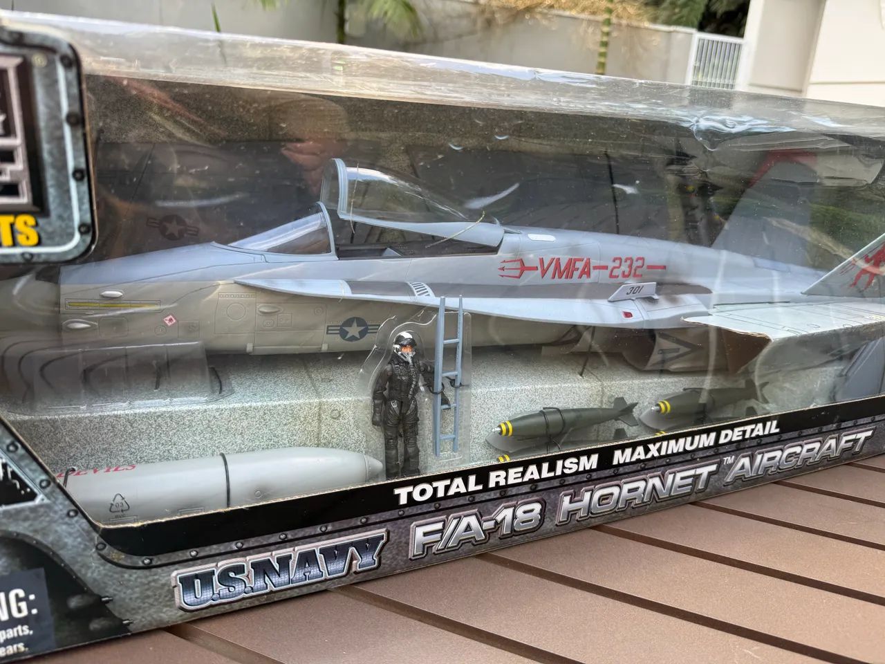 Elite Force F/A- 18C Hornet Aircraft - Comandos em ação - Hobbies