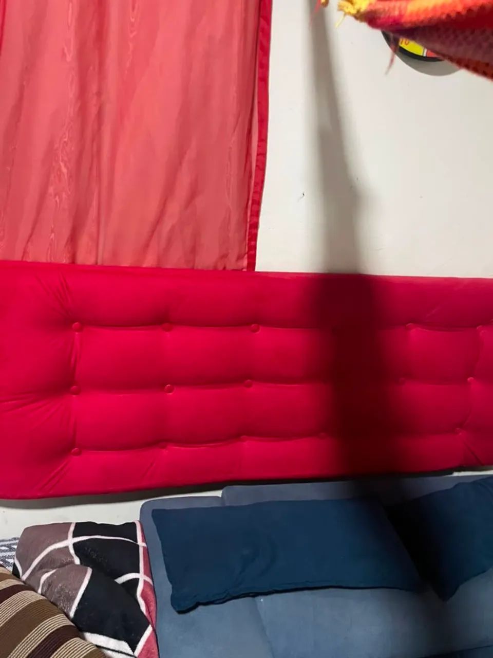 Sofá, Puff , poltrona e cabeceira  - Foto 3
