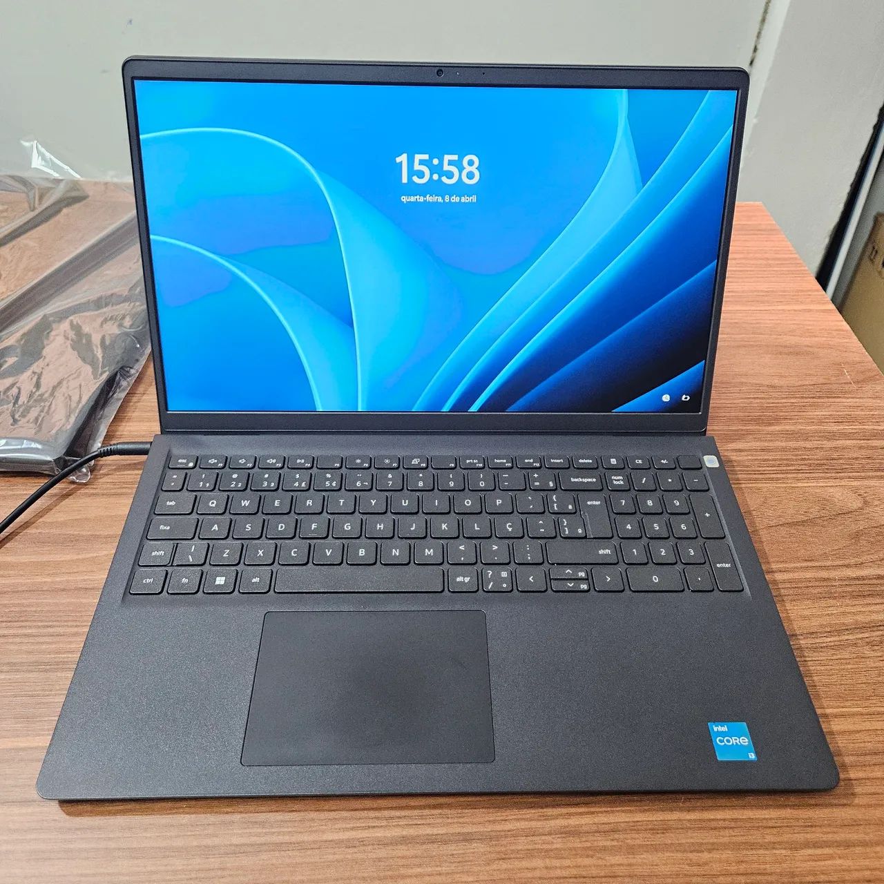 Dell Inspiron 15 3511 Intel i3-1115G4 8GB 256GB 15,6 FullHD +
