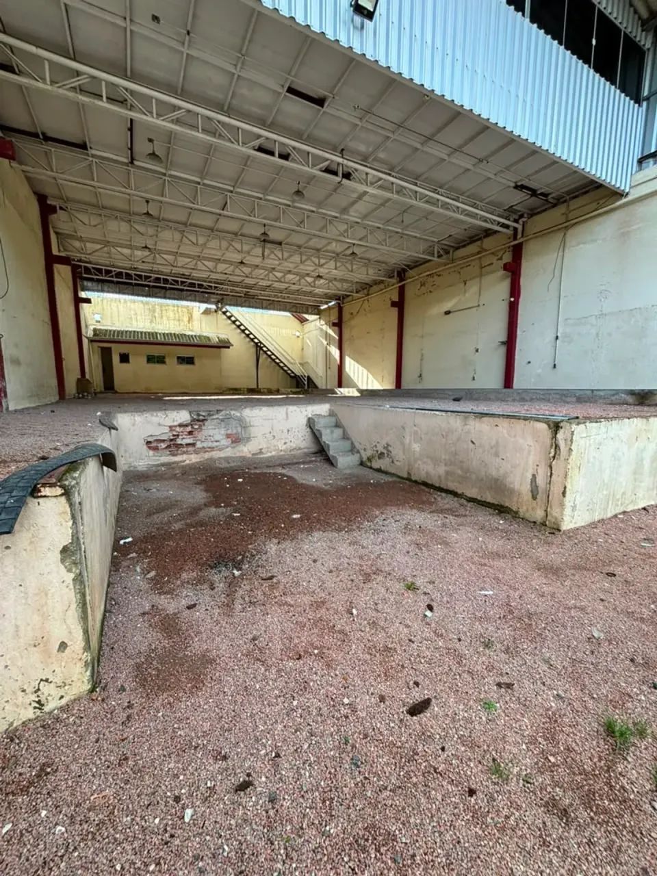 BARRACÃO PARA LOCAÇÃO  500m² - UMBARA - Foto 3