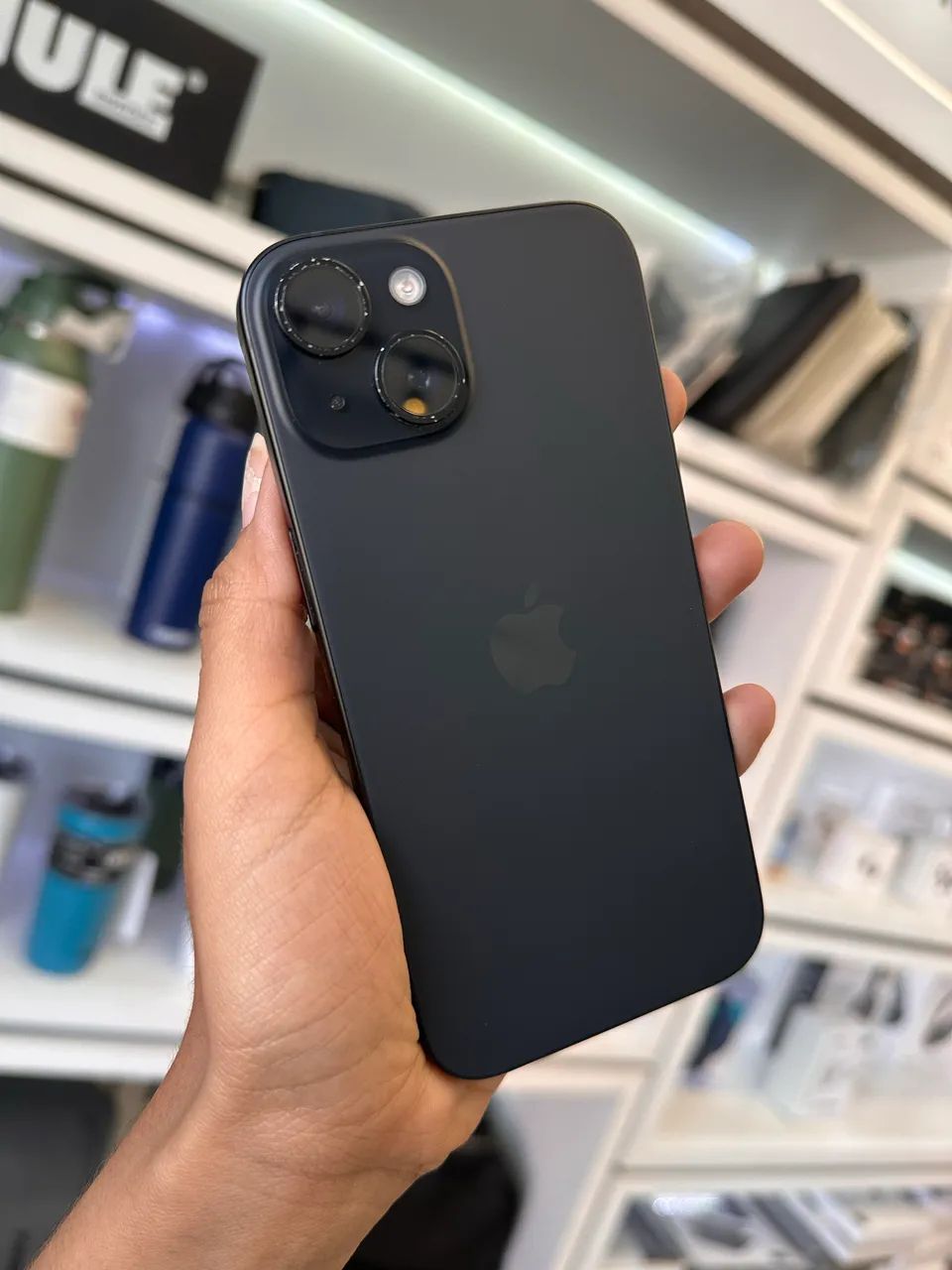 iPhone 15 - 256GB black 