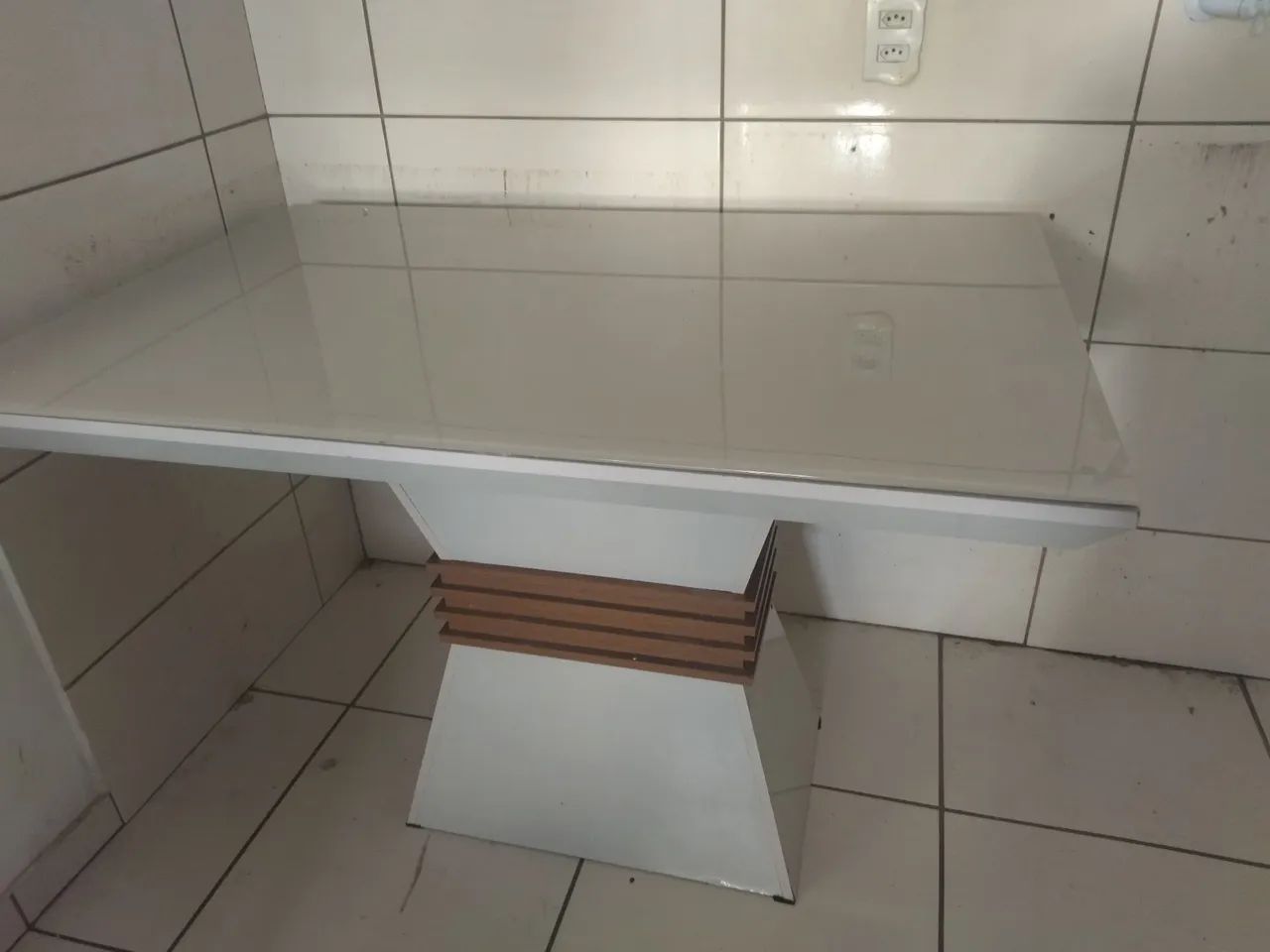 Mesa tampo de vidro