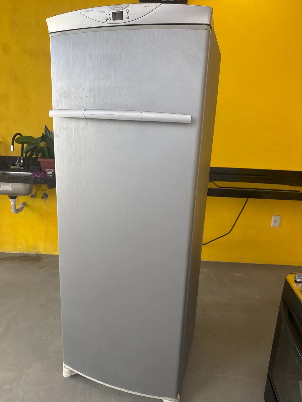 Freezer flex front free
