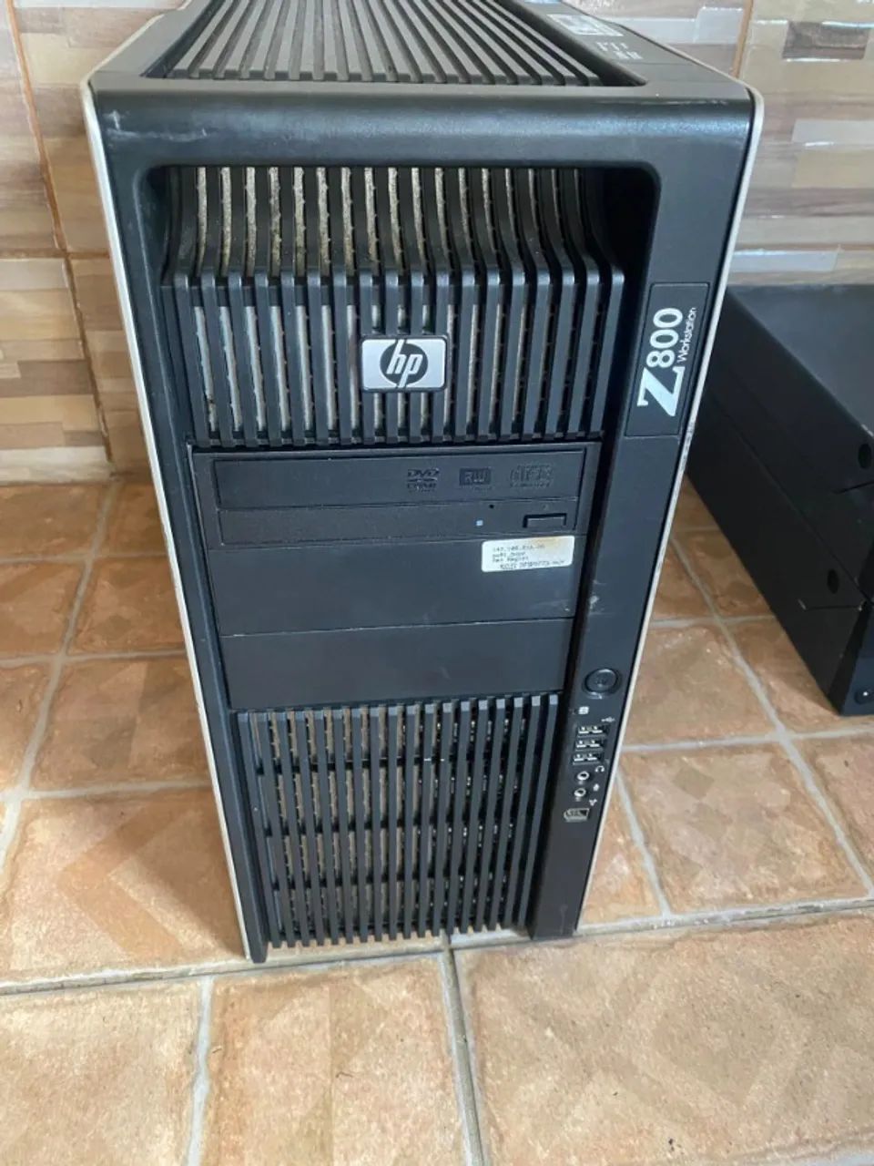 Servidor Hp Z800 Intel Xeon X5670 2.83ghz 12gb e 3tb de hd sas