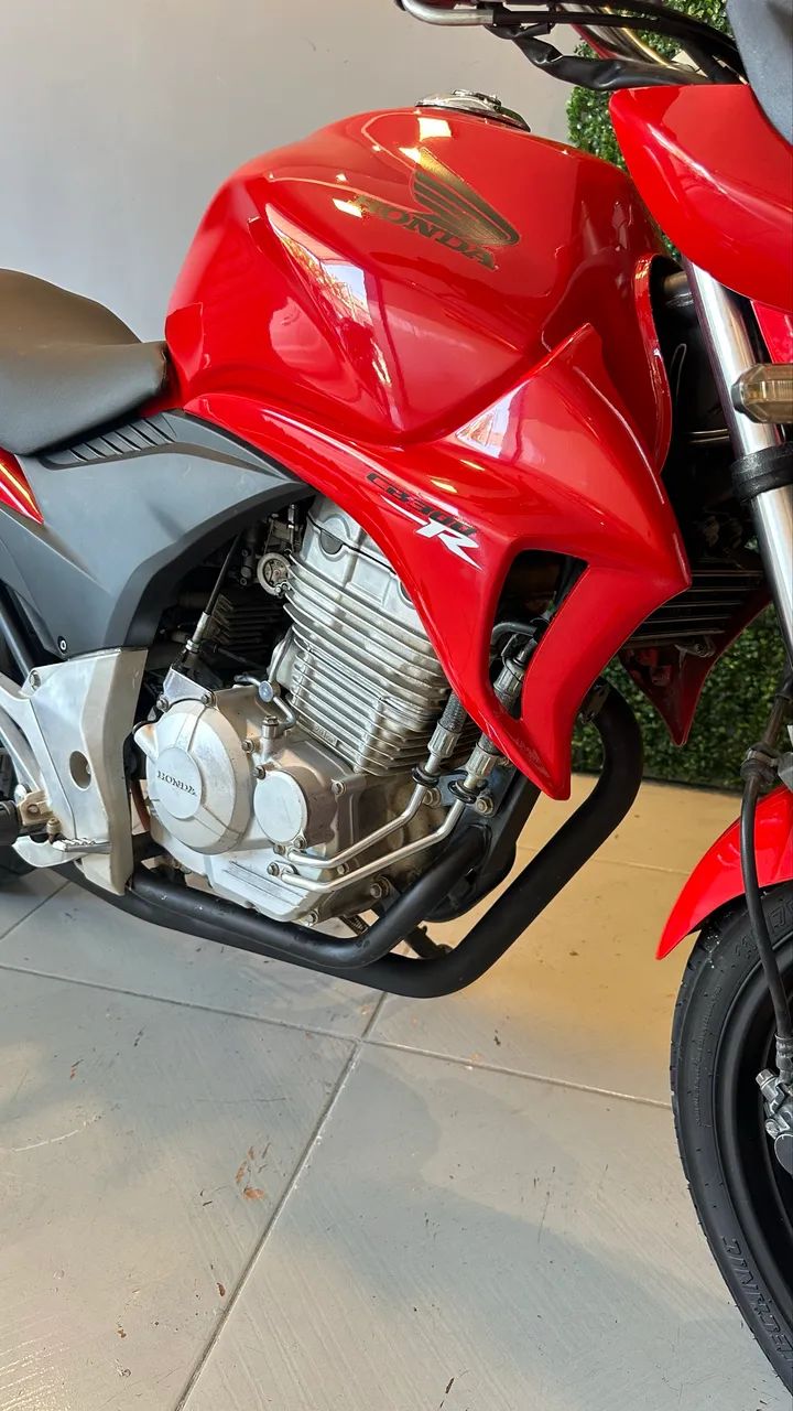 HONDA CB300 IMPECÁVEL  - Foto 3