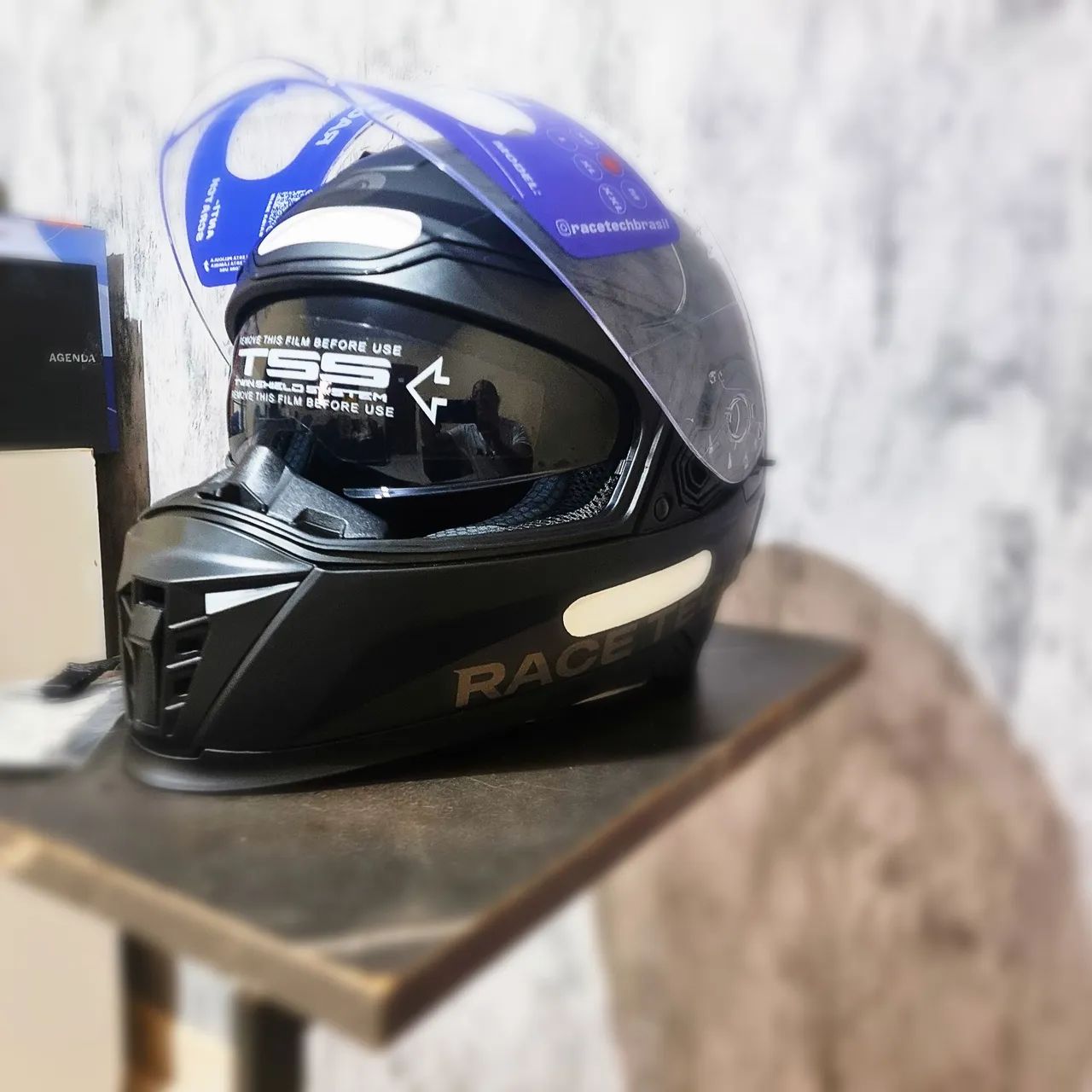 CAPACETE RACE TECH TAM 56 - Foto 2