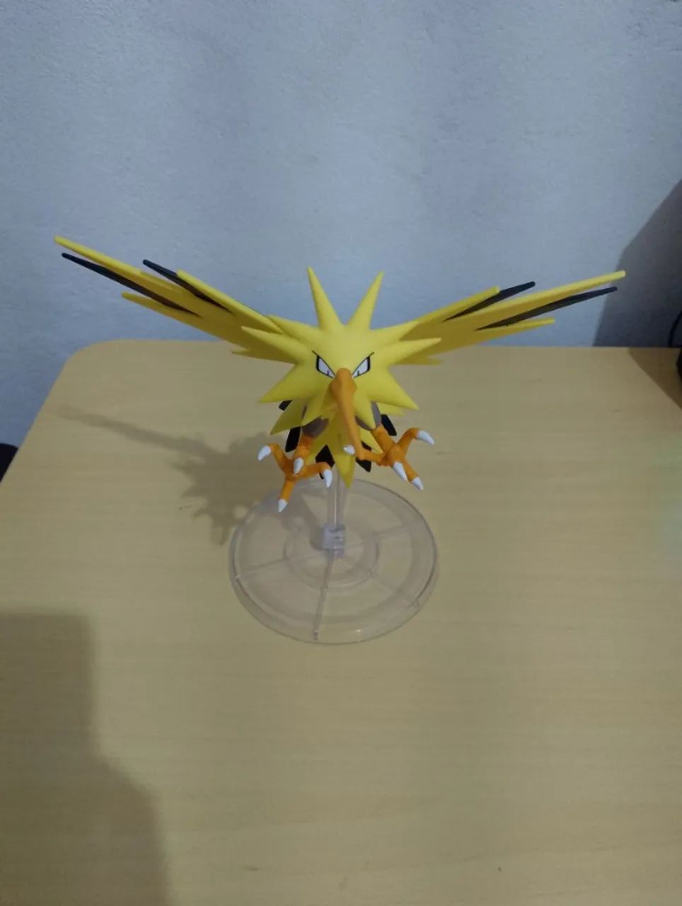 Action figure Pokemon Zapdos Select - Jazwares - Foto 3