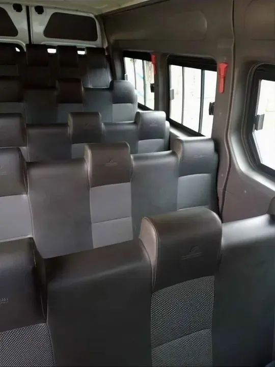 Renault Master Escolar 20 Lugares, 2019 - Foto 4
