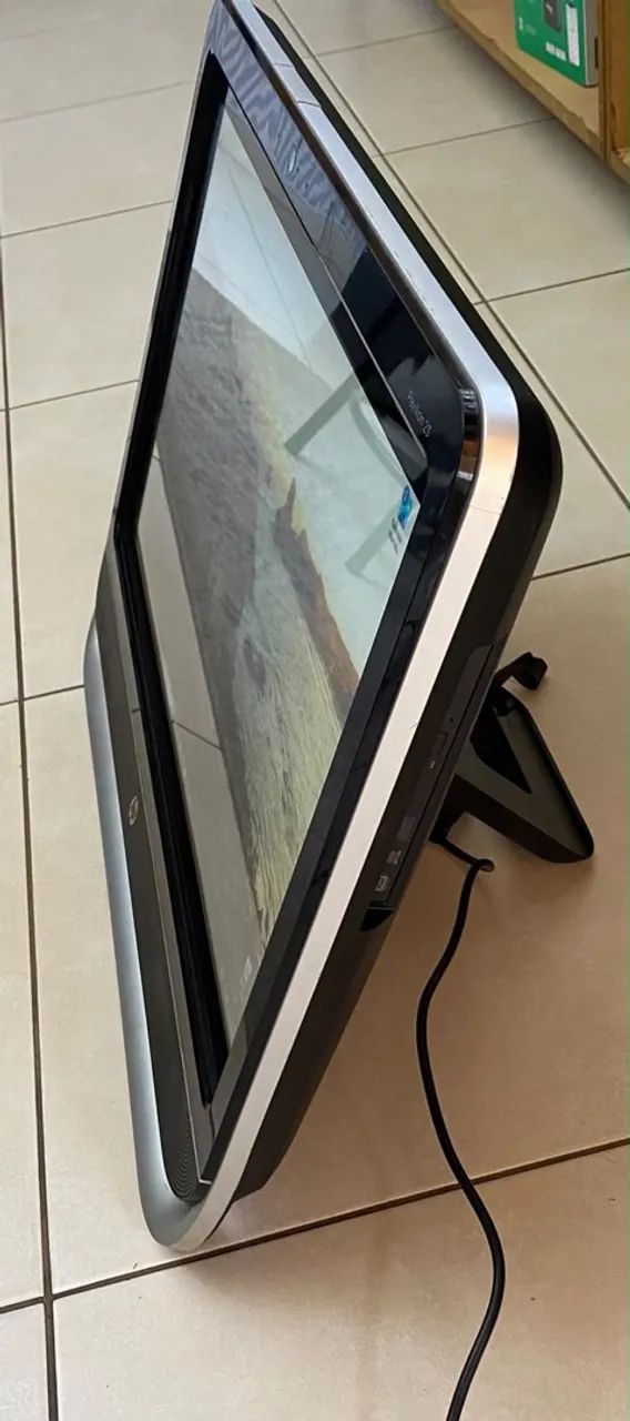 PC  All In One HP  i3 3 geração (tela 25 polegadas) - Foto 4