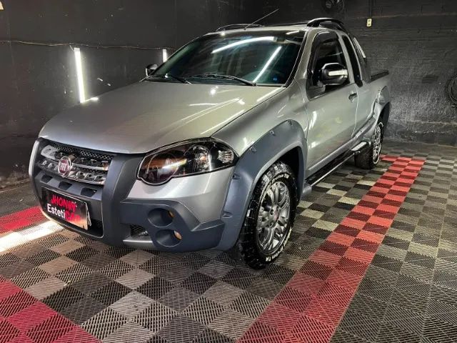 Fiat Strada 2012
