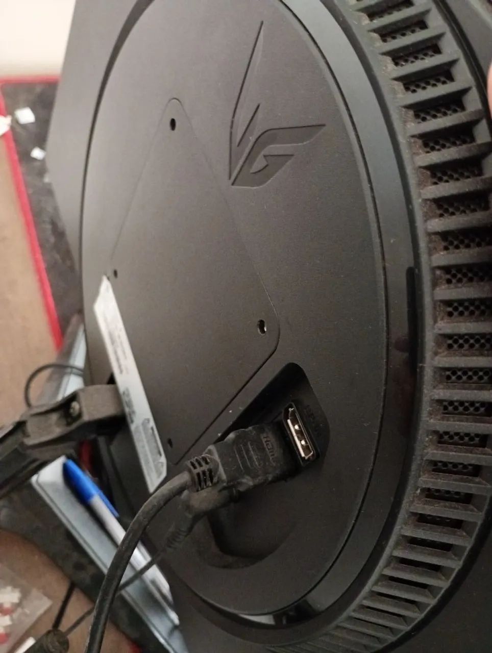 Monitor LG  Ultragear 144hz IPS 1ms - Foto 3