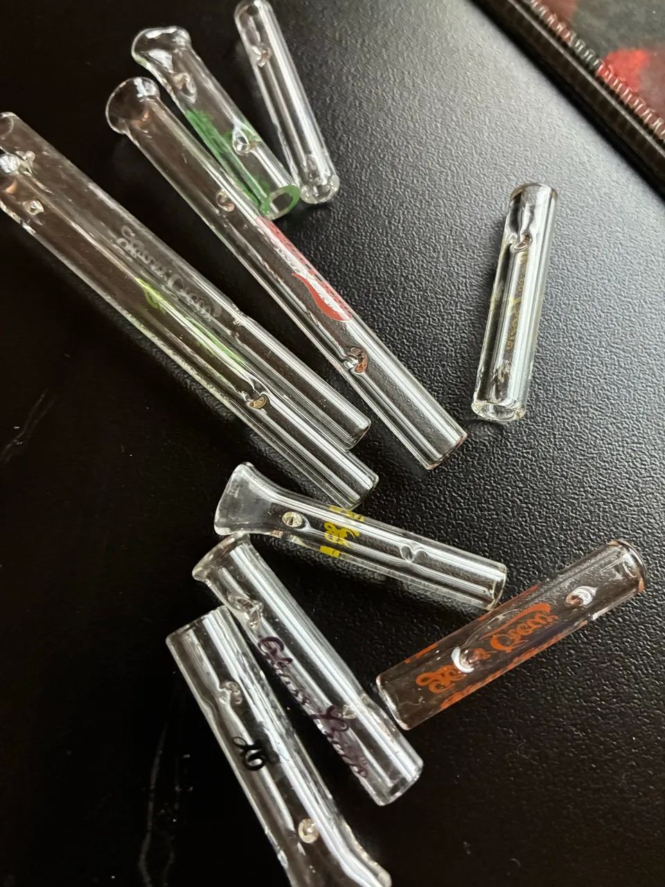 Kit c/ 10 piteiras de vidro variadas - Foto 5