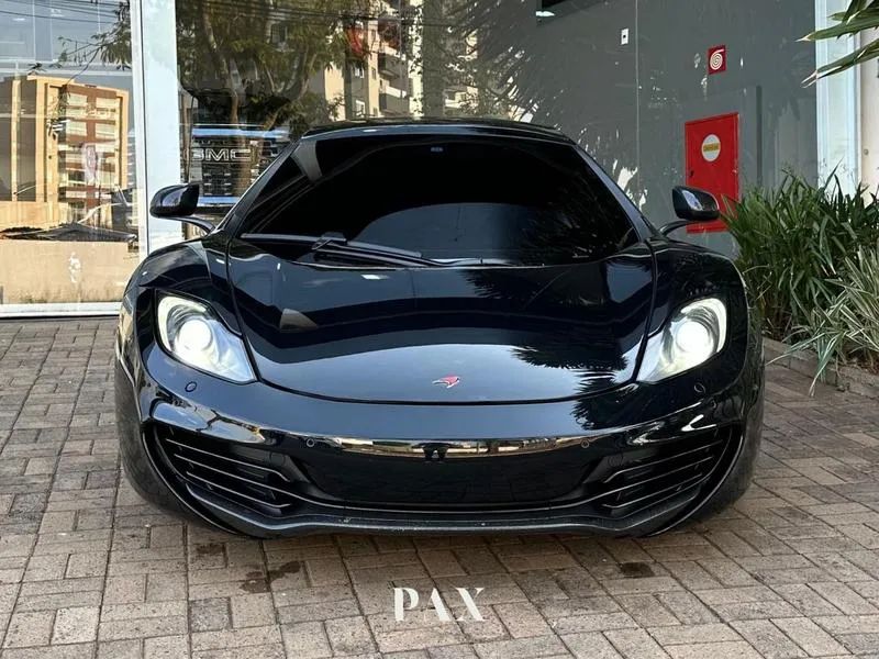 McLaren GT Coupé 4.0 Bi-Turbo V8 2p, foto 2 de 17