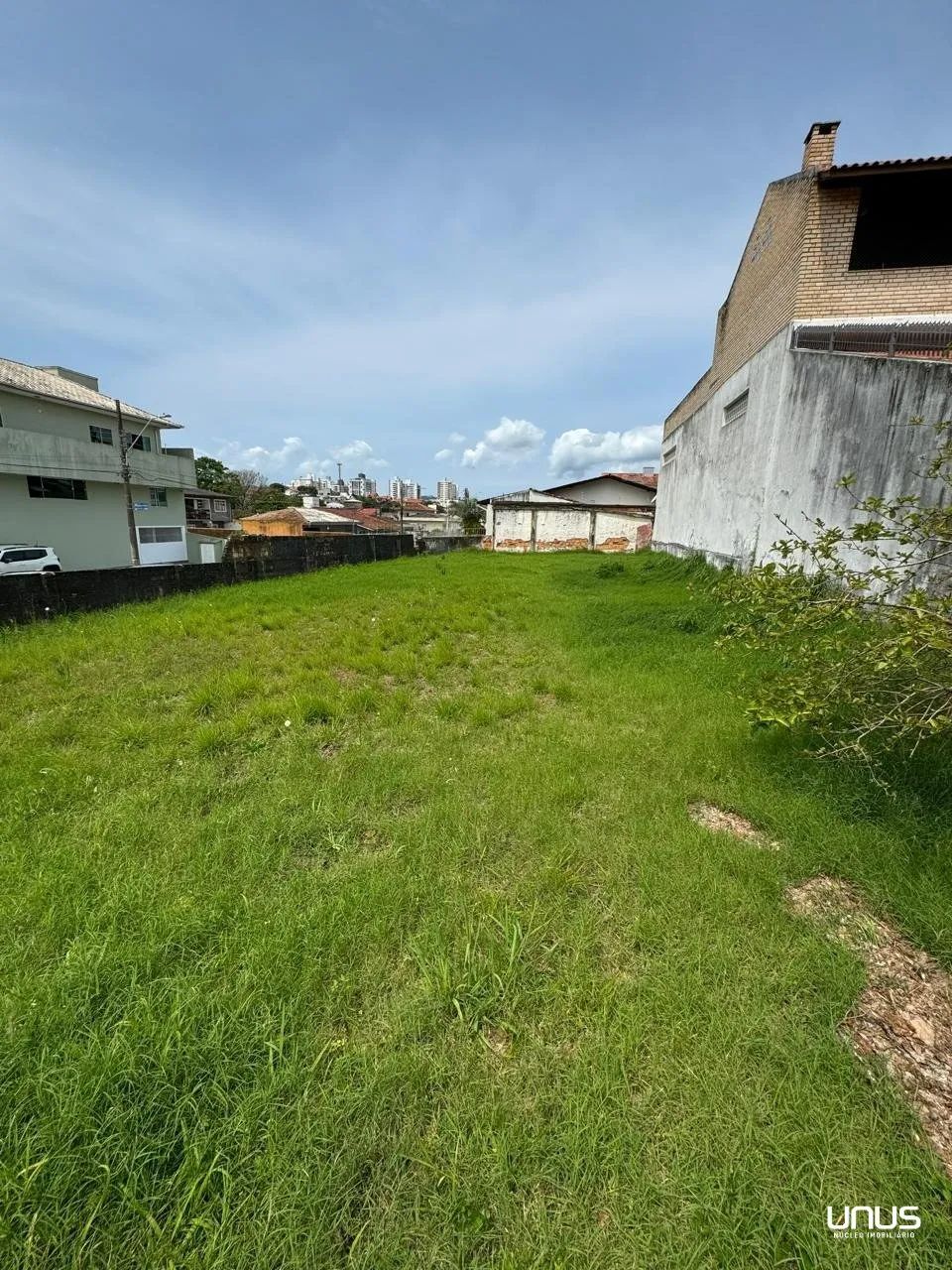 Terreno com 420m² - O espaço ideal para realizar seu projeto! - Foto 2