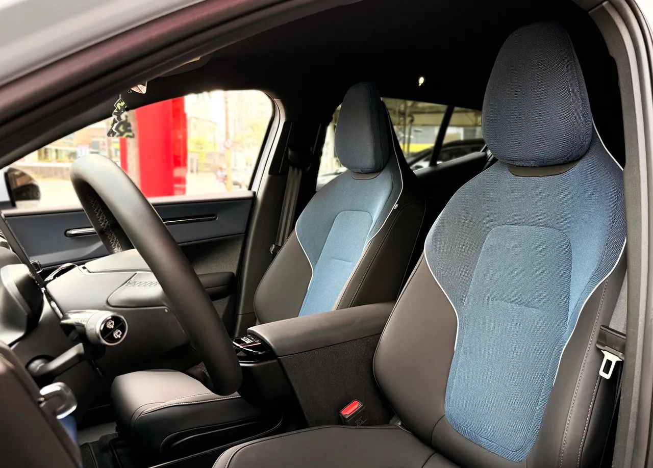 Volvo EX30 E60 Core (elétrico) 2024 - Foto 4