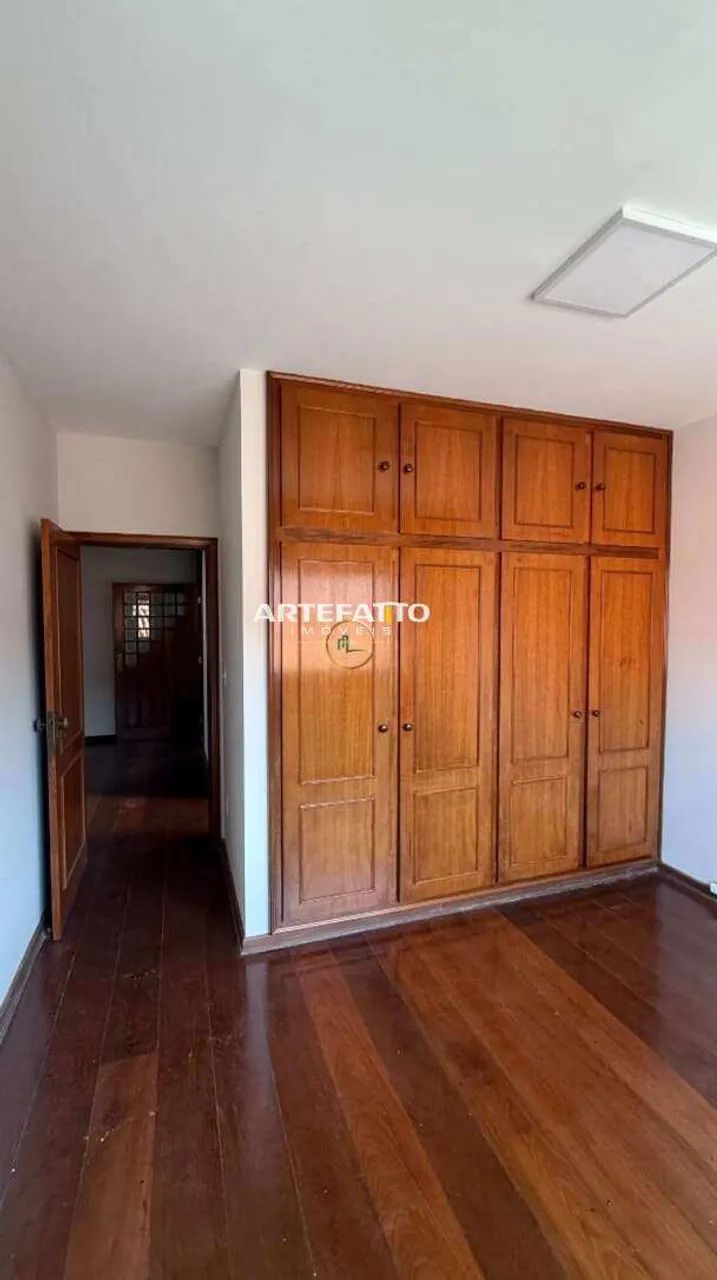 Casa à venda em Franca, Estação, com 12 quartos, 298m² - Foto 4