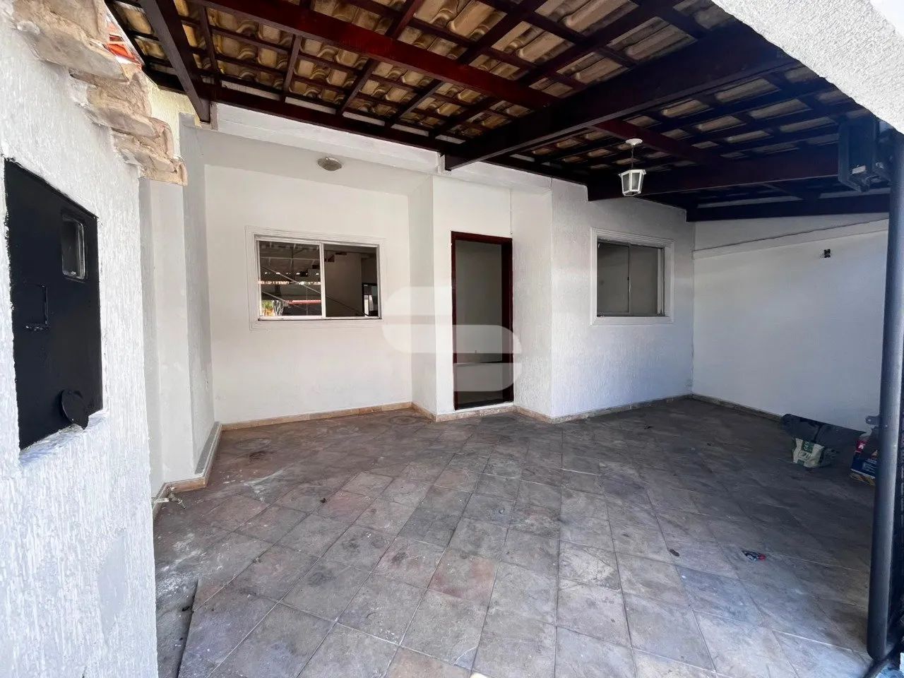 Casa geminada com 02 suítes - Castelo - Foto 2