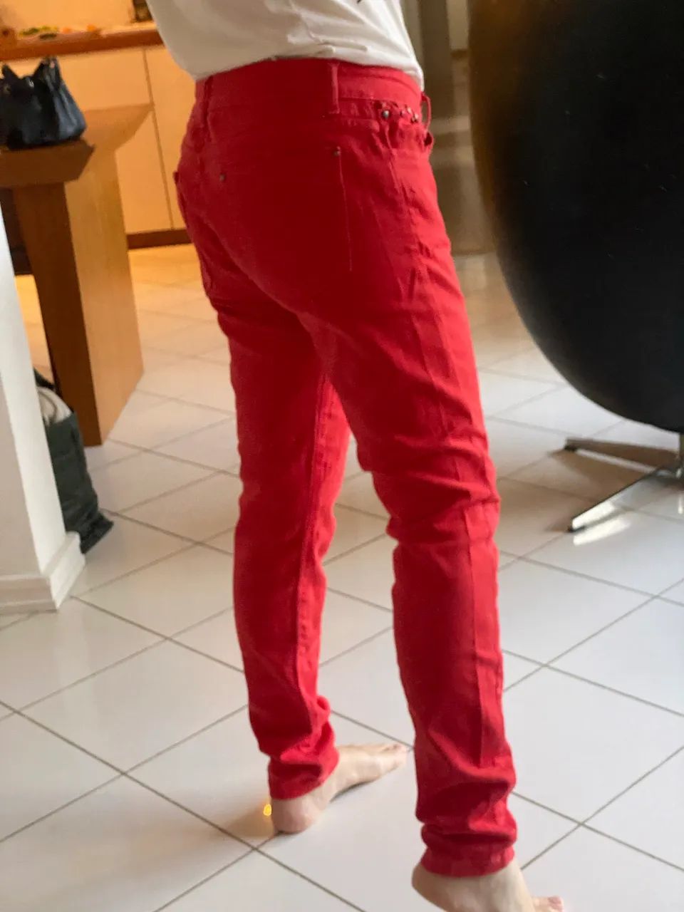 Calça le lis blanc skinny vermelha  - Foto 4