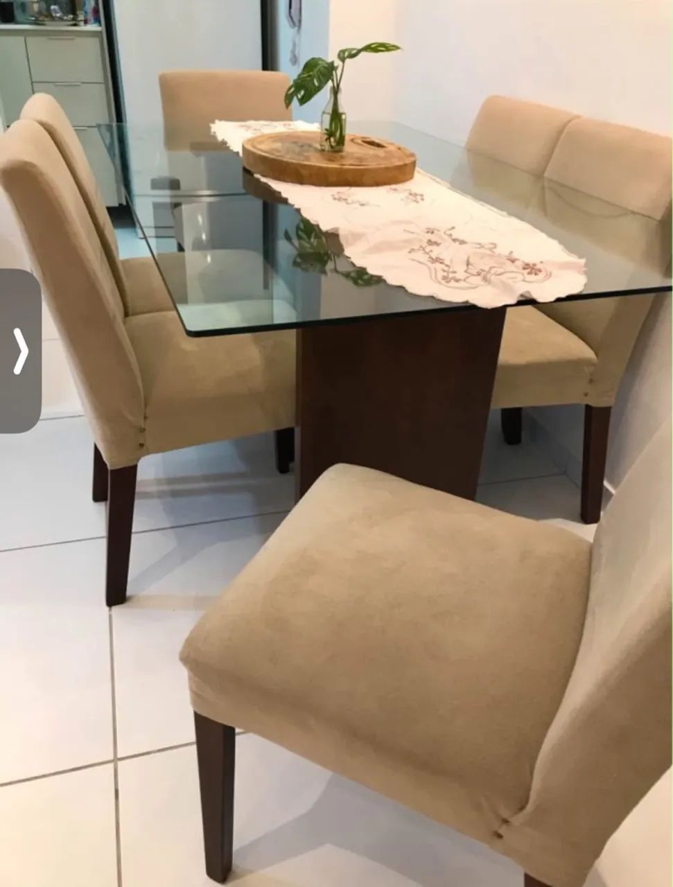 Vendo mesa (sem cadeiras) - Foto 2