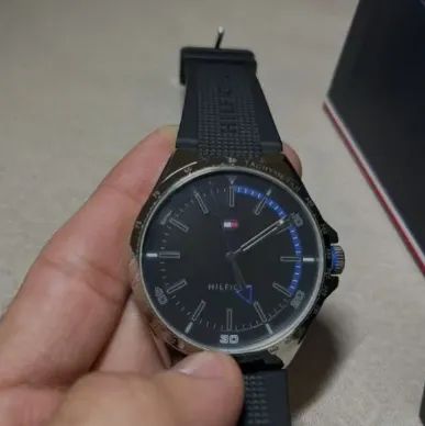 Tommy Hilfiger Riverside modelo 1791528 - BEM CONSERVADO - Foto 4