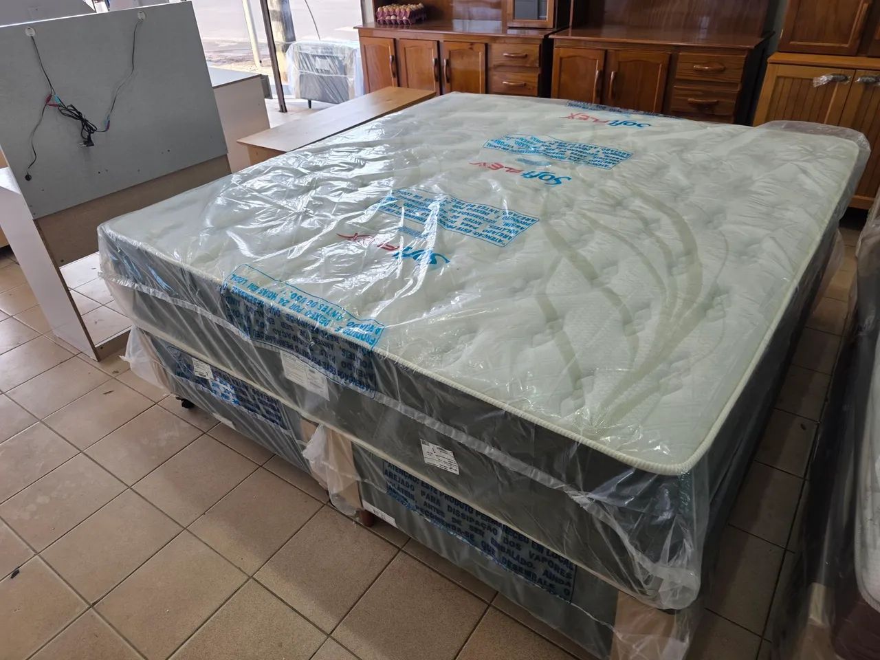 Cama box super King softflex molas ensacadas nova  - Foto 3