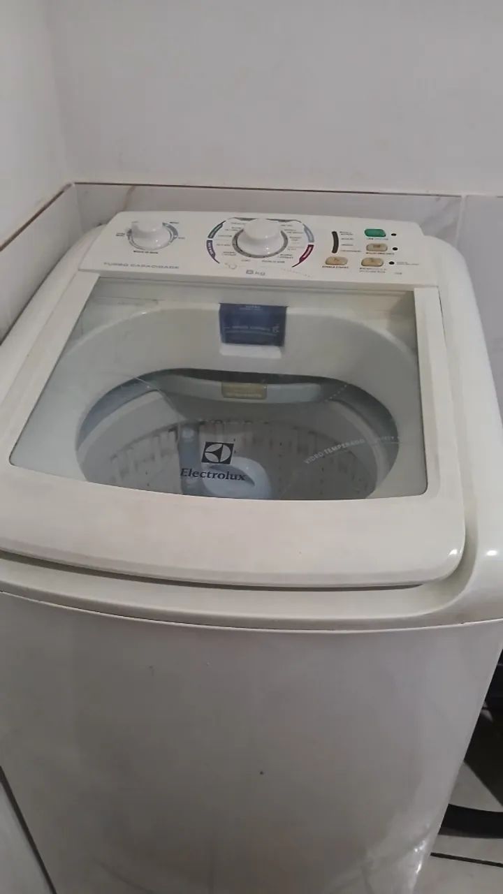 Máquina de lavar Electrolux 8 kg ( NÃO CENTRIFUGA )