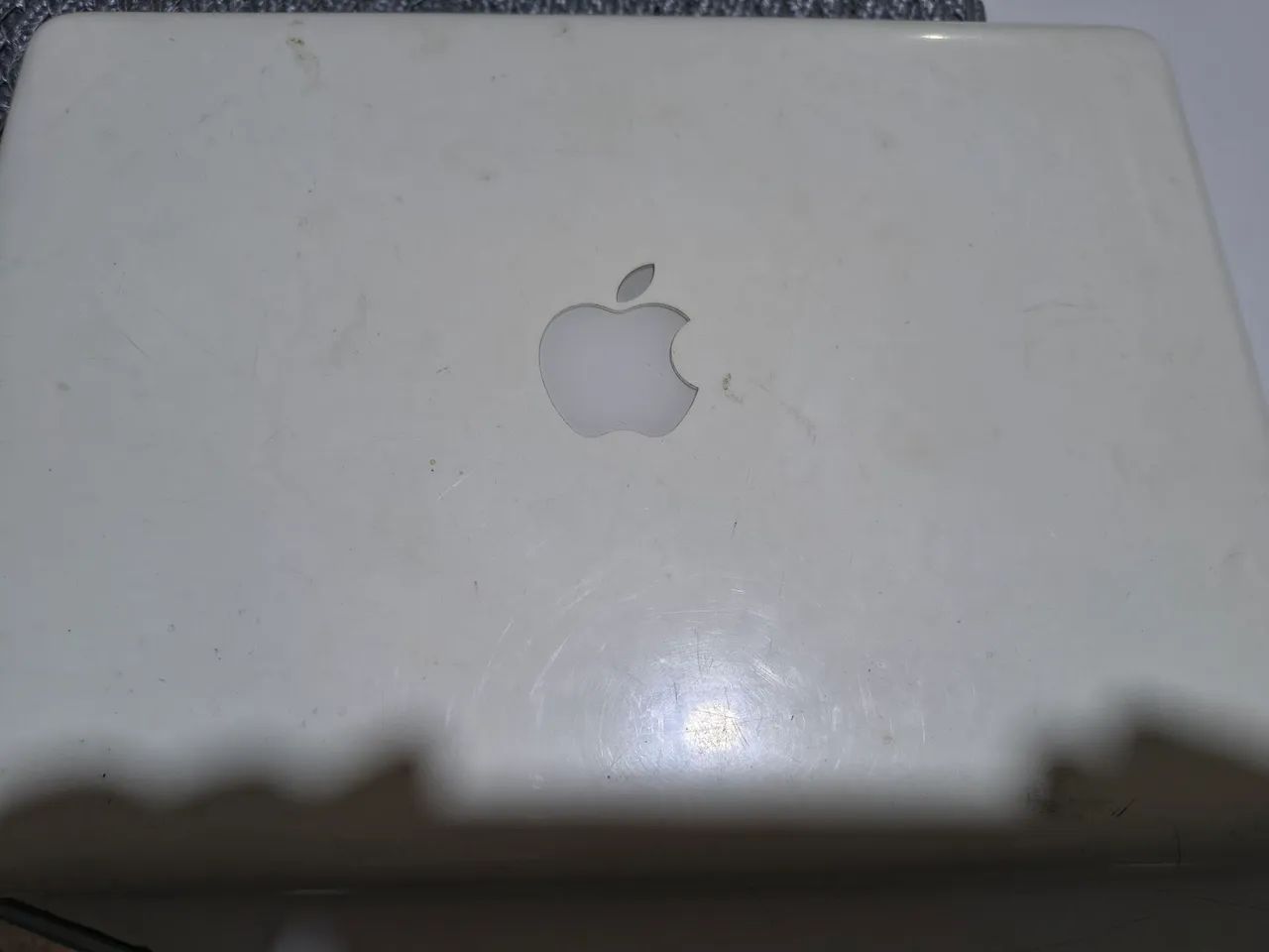 Macbook White 2009 (leia) - Foto 2