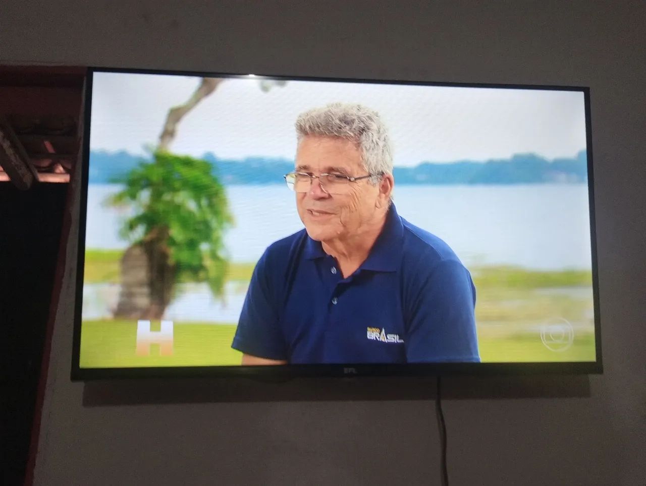Tv 32 polegadas nova - Foto 5