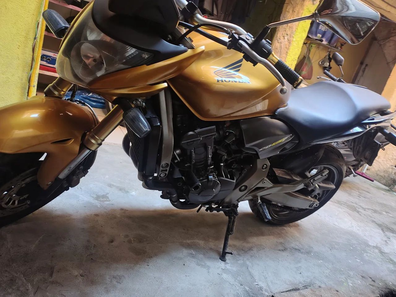 CB 600F HORNET - Foto 5