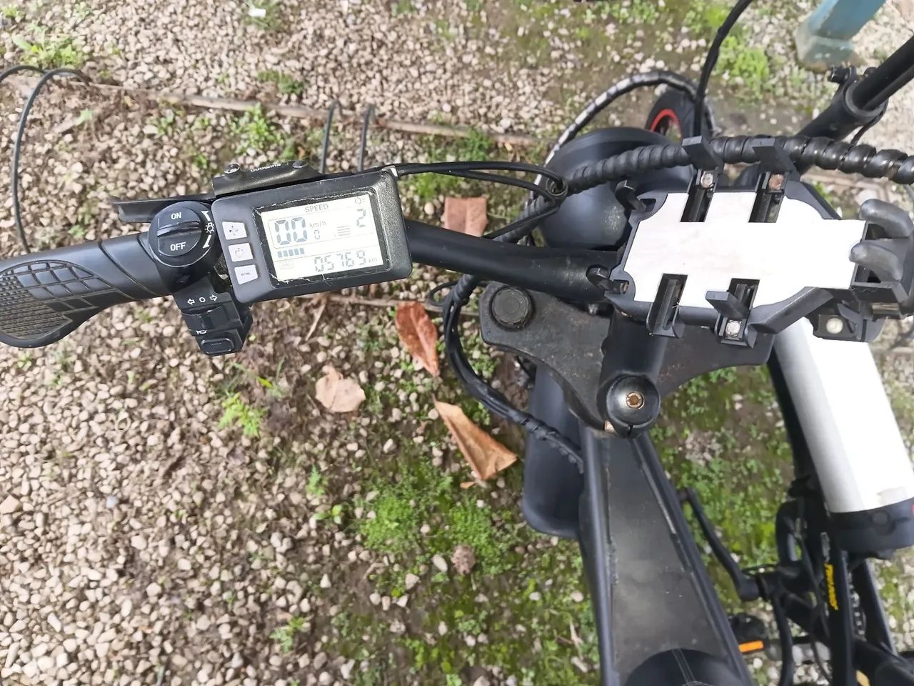 Vendo  bicicleta  elétrica  750w  - Foto 2