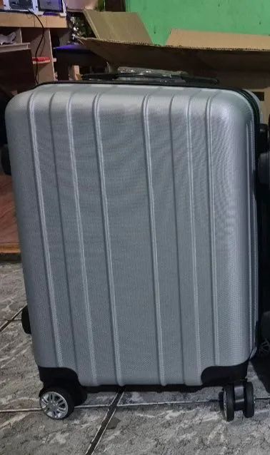 Mala de Viagem Nova Nunca Usada 10 Kg Valor negociável 