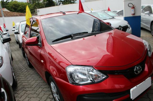 Toyota Etios - Foto 2