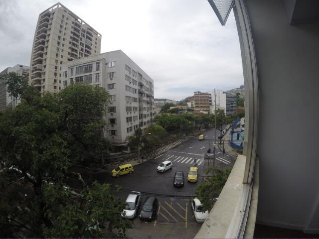 Conjugado, Praça da Bandeira