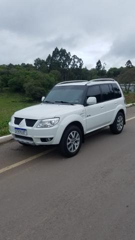 Mitsubishi TR4 4x4 2015