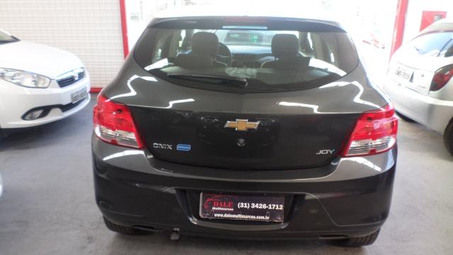 CHEVROLET ONIX 2017/2018 1.0 MPFI JOY 8V FLEX 4P MANUAL - Foto 11