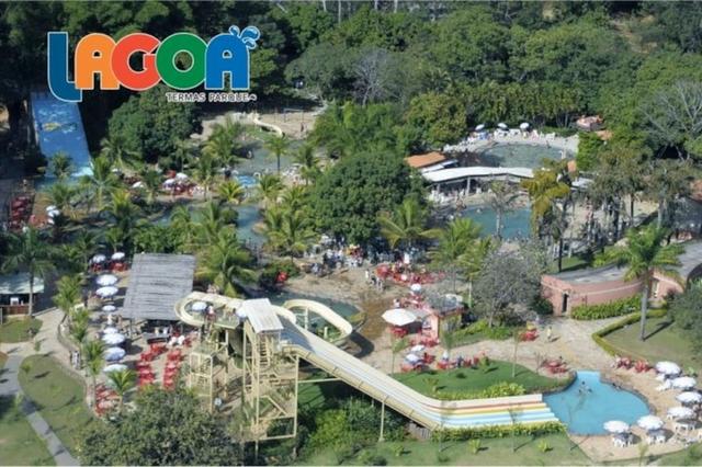 Casa Estilo Bangalô em Condomínio Fechado Jardins da Lagoa em Caldas Novas - Foto 16