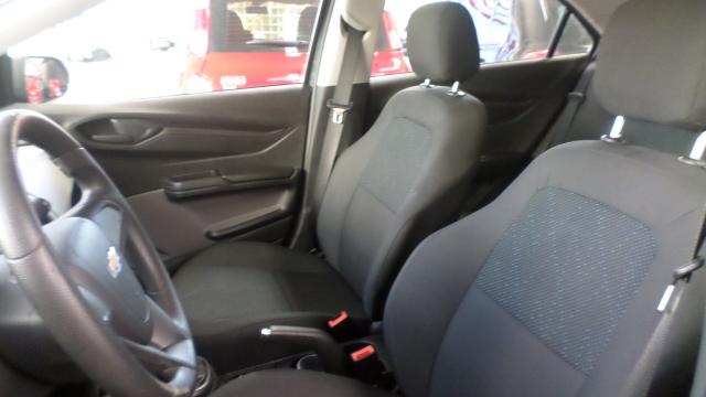CHEVROLET ONIX 2017/2018 1.0 MPFI JOY 8V FLEX 4P MANUAL - Foto 6