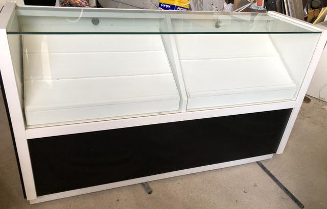 Vendo vitrine