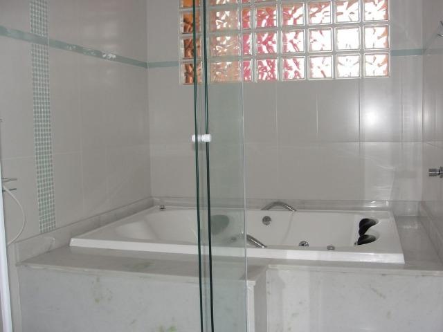 Residência em Itapoá ,5q.(4suítes), hidro, snooker, wifi,60m do mar, monitoramento 24h - Foto 19