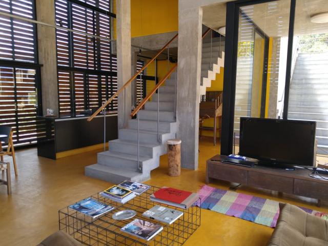 Casa a venda em condomínio fechado moeda/mg mobiliada 3 quartos 5 vgs lazer - Foto 20