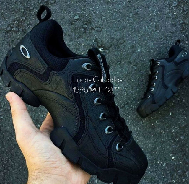 tenis flak preto
