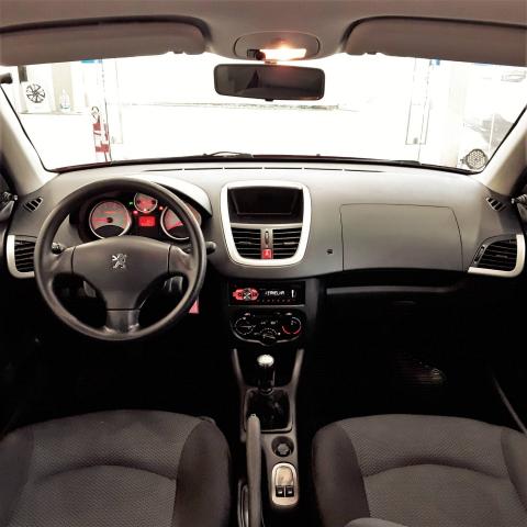 PEUGEOT 207 2013/2014 1.4 ACTIVE 8V FLEX 4P MANUAL - Foto 14