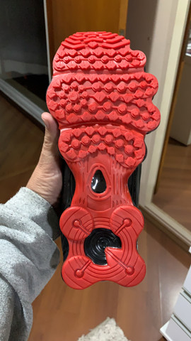 Nike 12 molas na numeração 39/40 formato grande - Foto 4
